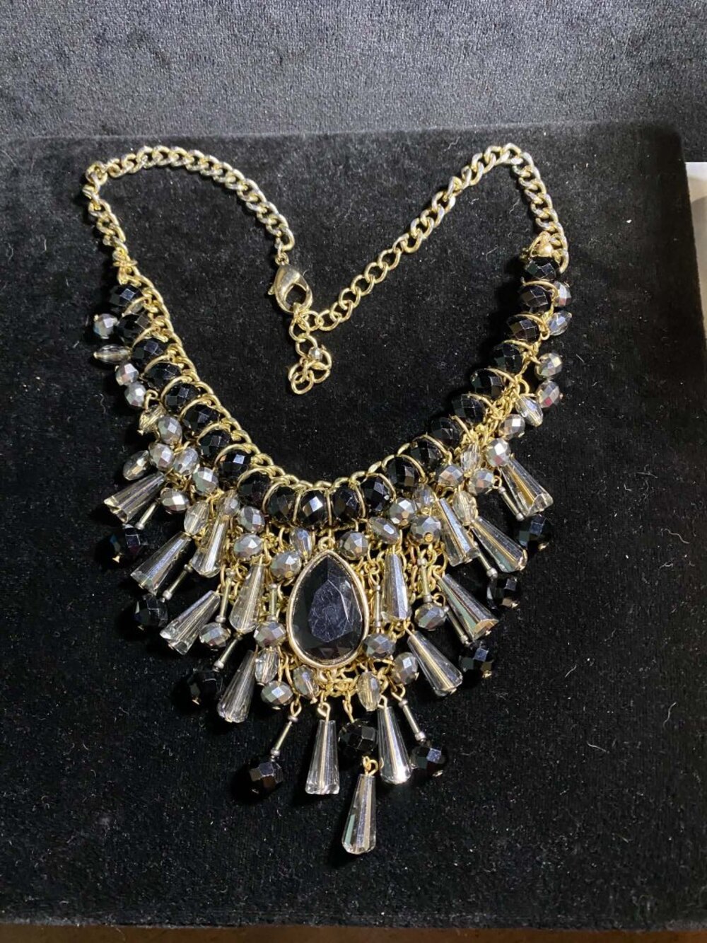 Melanie Lyne Black Gray Bead Crystal Chandelier Statement Necklace Elegant